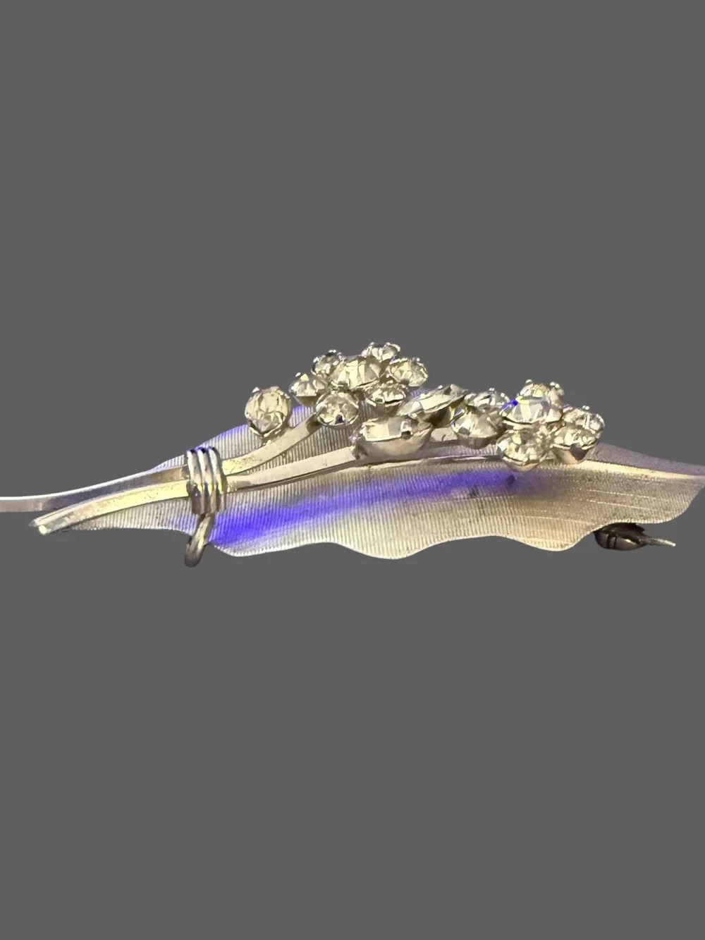 Vintage Art Star Sterling Silver Rhinestone Floral Leaf Brooch Pin Signed